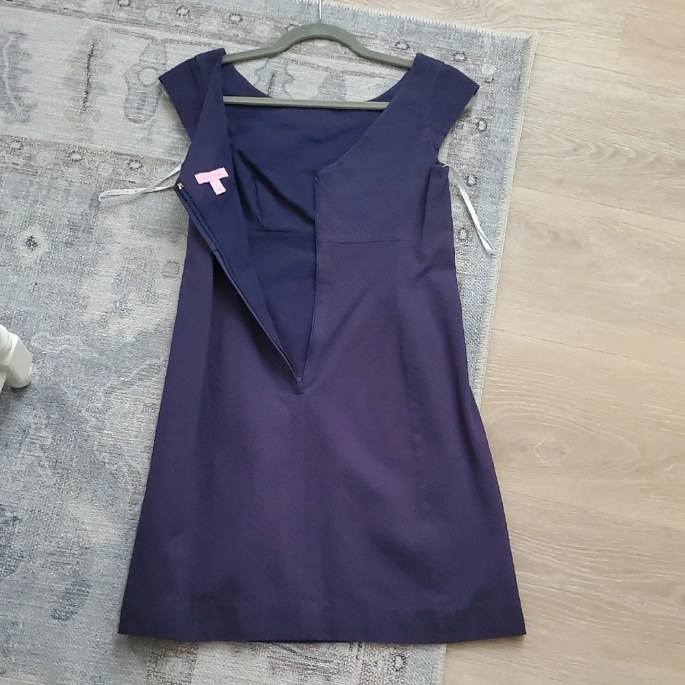 Lilly Pulitzer Allura Dress Navy Embroidered Sheath Dress  Sz2